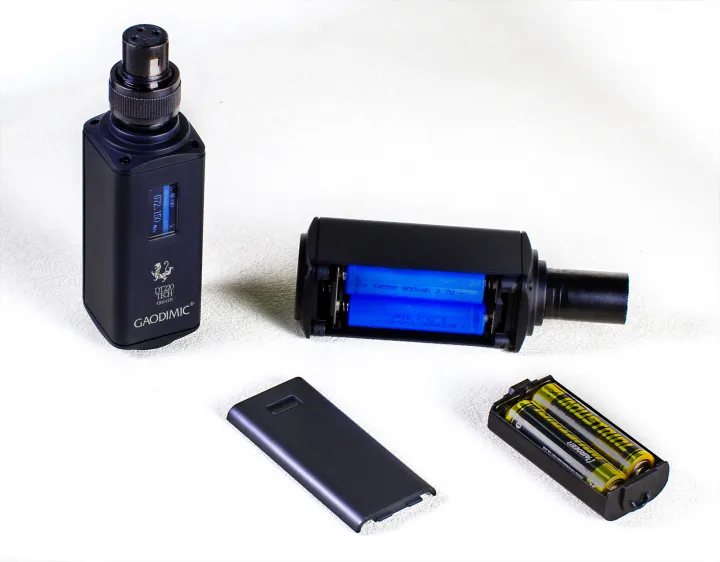 [4G] Digital UHF Wireless System - Portable Kit